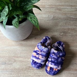 UGG Women’s Fluff Yeah Slide Marble Violet Sheepskin Slide
